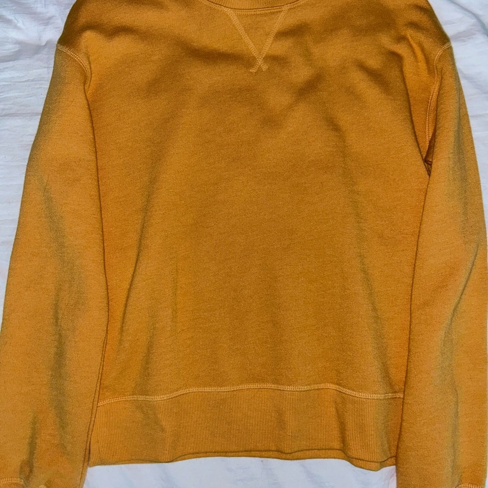 Crewneck - Picture 3 of 4